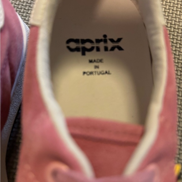 APRIX PINK Suede SNEAKERS SIZE 38. Unisex.. - Picture 4 of 13